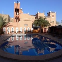 Die Anregung sportlichen und kulturellen Aktivitäten auf Marrakesch
