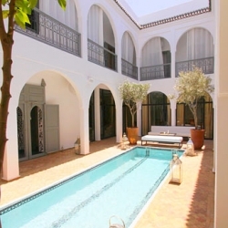 Riad kommen Folgemaßnahmen & SpA